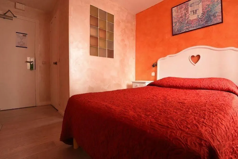 **  Sacre Coeur Green Spirit S Paris Hotel France